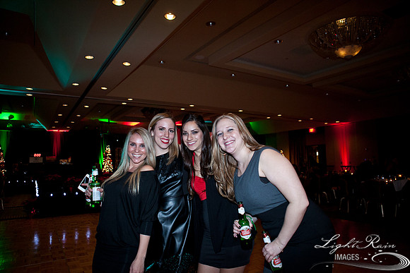 196_HolidayParty2013byLightRainImages