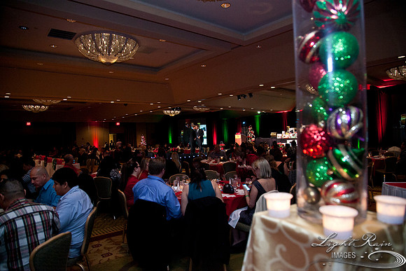 178_HolidayParty2013byLightRainImages