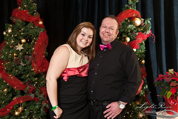 640_HolidayPhotoBooth2013byLightRainImages