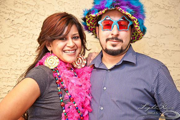 590_HolidayPhotoBooth2013byLightRainImages