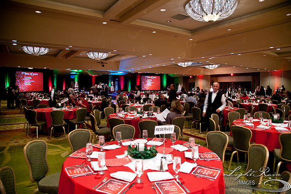 722_HolidayVenueDetails2013byLightRainImages