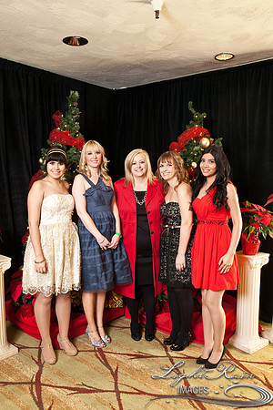 307_HolidayPhotoBooth2013byLightRainImages