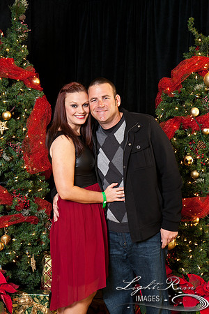 358_HolidayPhotoBooth2013byLightRainImages